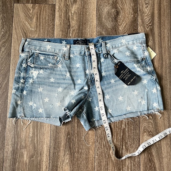Lucky Brand Star Cut Off Shorts - Picture 10 of 11